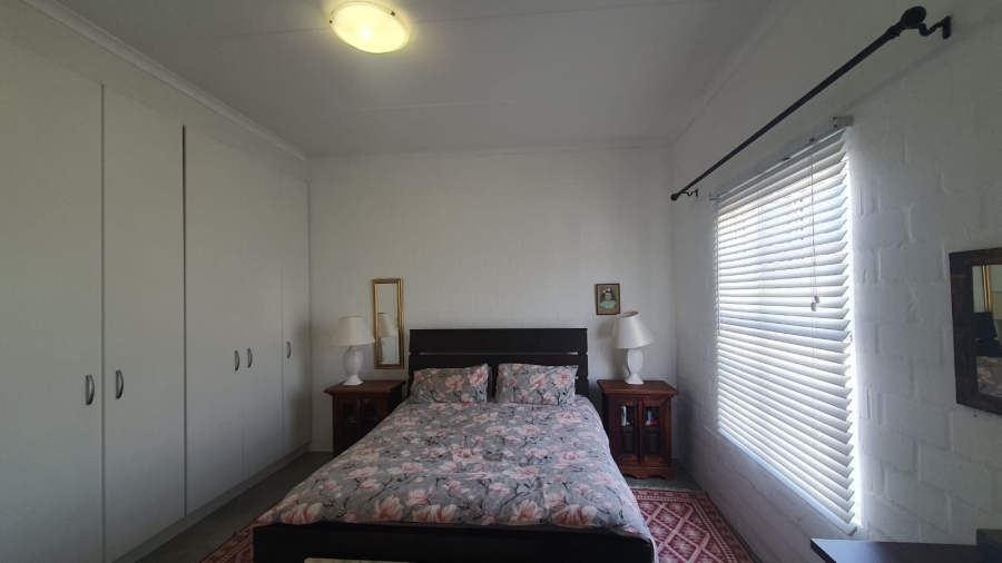 2 Bedroom Property for Sale in Golden Mile Western Cape